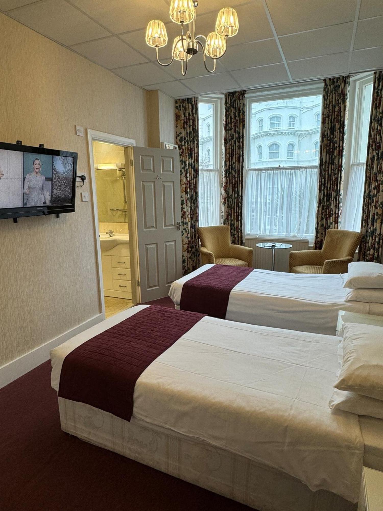 Haddon Hall Hotel Eastbourne Ruang foto