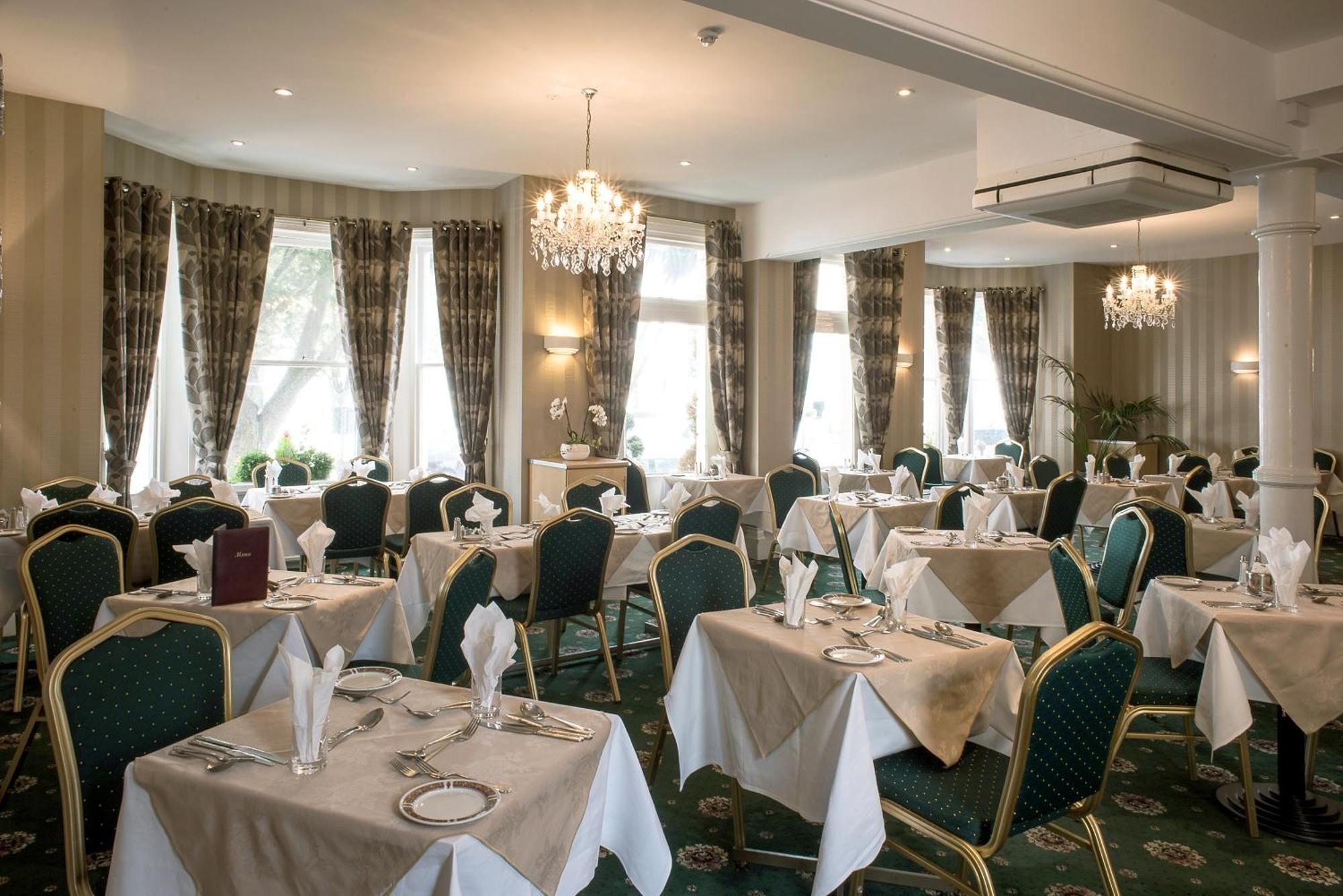 Haddon Hall Hotel Eastbourne Bagian luar foto