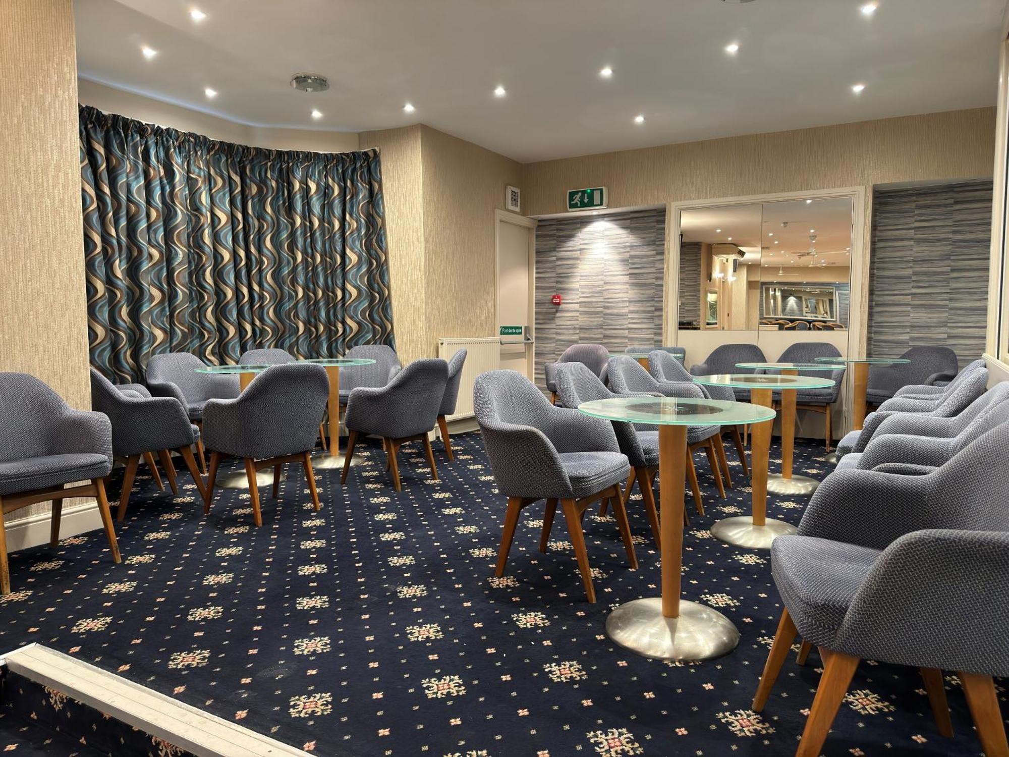 Haddon Hall Hotel Eastbourne Bagian luar foto